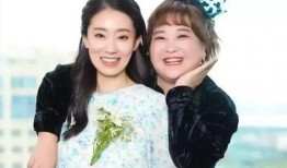 贾玲张小斐最新爆料,揭秘幕后故事与幕后英雄